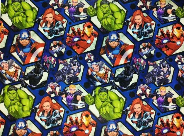 PLASTICO ADESIVO AVENGERS 